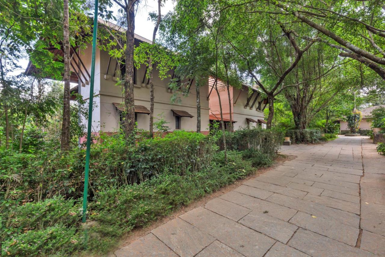 Отель Club Mahindra Madikeri, Coorg Экстерьер фото