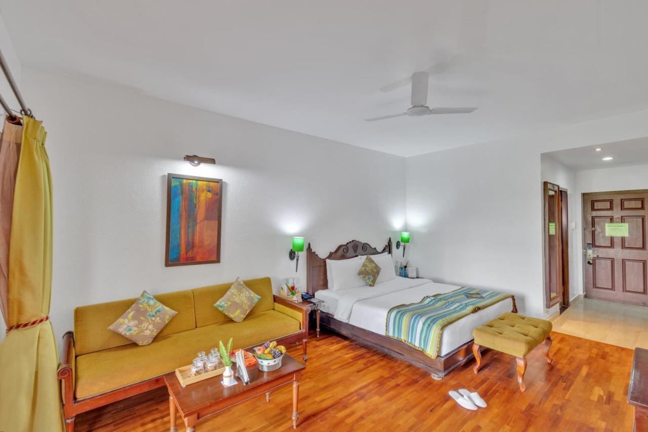 Отель Club Mahindra Madikeri, Coorg Экстерьер фото