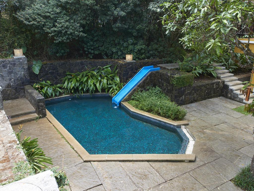 Отель Club Mahindra Madikeri, Coorg Экстерьер фото