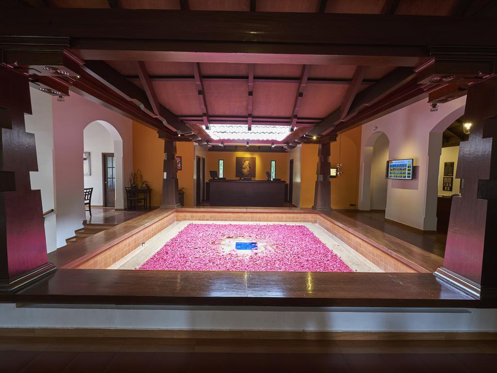 Отель Club Mahindra Madikeri, Coorg Экстерьер фото