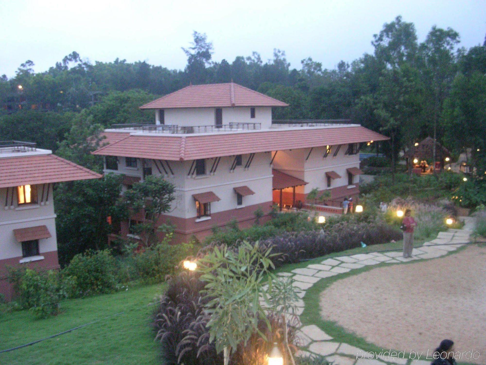Отель Club Mahindra Madikeri, Coorg Экстерьер фото