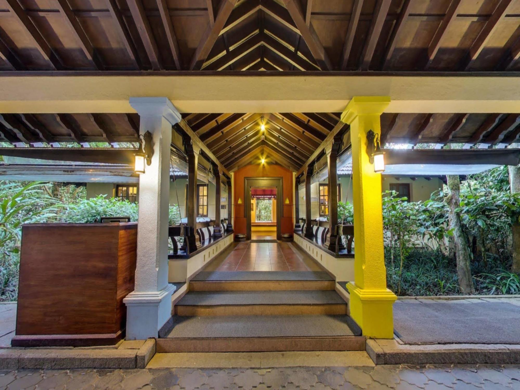 Отель Club Mahindra Madikeri, Coorg Экстерьер фото